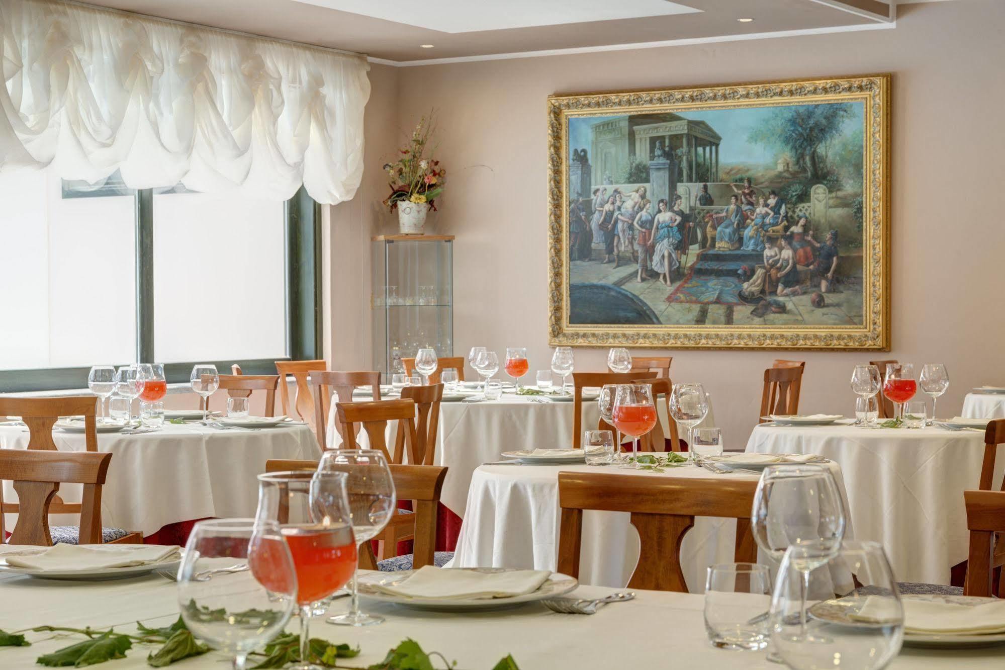 Hotel Santamaria Santa Maria  エクステリア 写真
