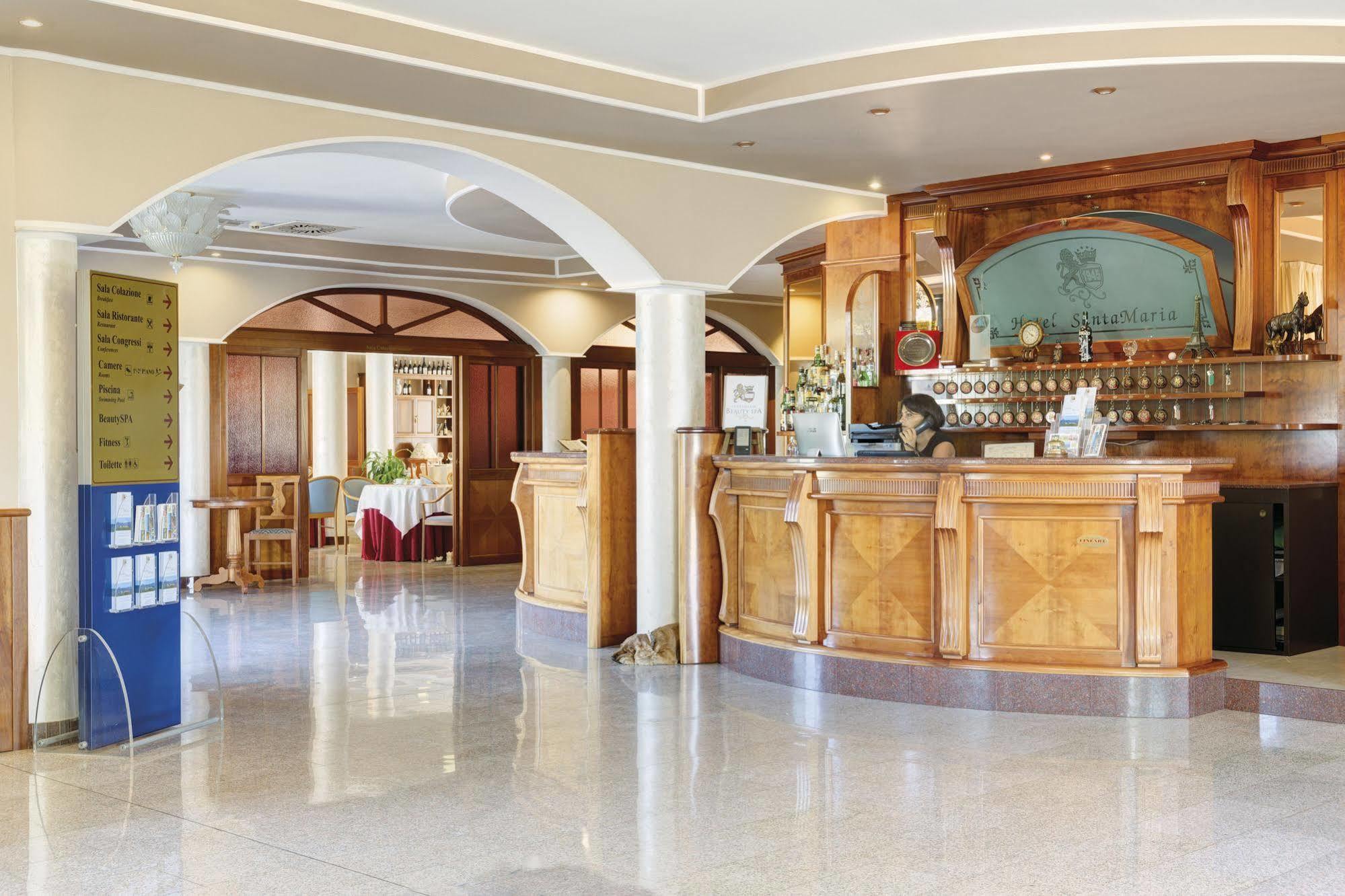 Hotel Santamaria Santa Maria  エクステリア 写真